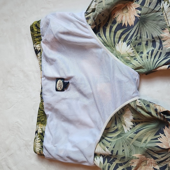 Tommy Bahama Sz L Vintage, Men's Summer, Vacation, Pool, Beach, Swimming Trunks - Picture 9 of 11